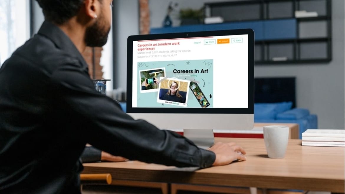 How can Unifrog help you meet the two-week work experience guarantee?