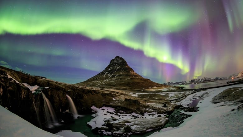 Physics taster: what can the Northern Lights tell us about the Sun?